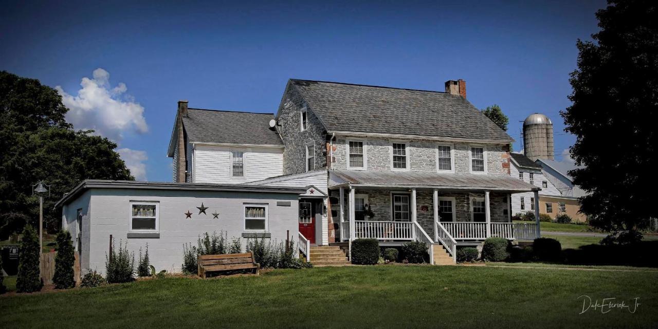 Hertzog Homestead Bed & Breakfast Ephrata Exterior foto